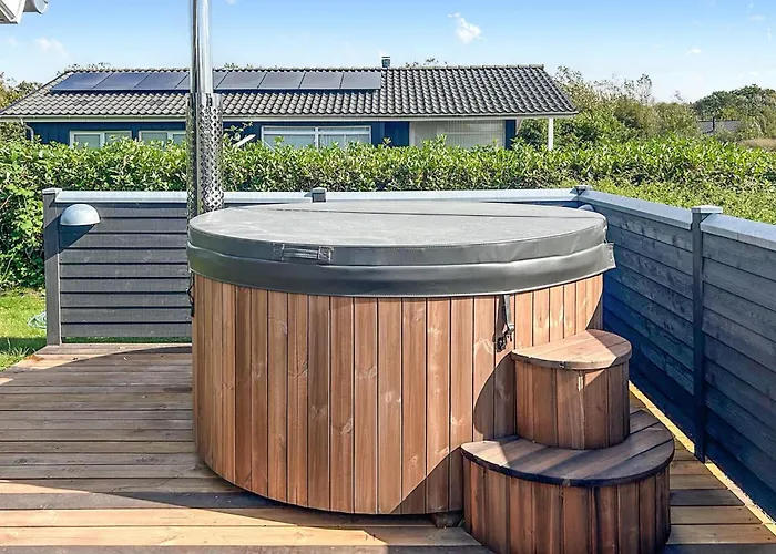 Holiday home Amazing In With Sauna *